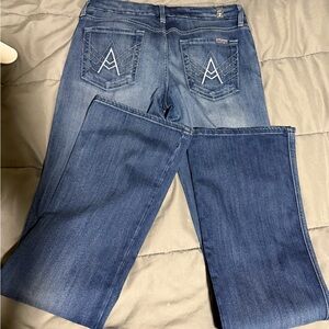 7’s for all mankind jeans 
A Pocket